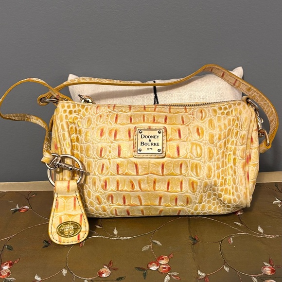 Dooney & Bourke Handbags - Dooney & Bourke Croc Embossed Leather Barrel Bag Purse with matching key fob
